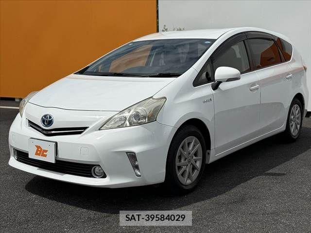 Toyota PRIUS ALPHA 2013-03 7329535-9