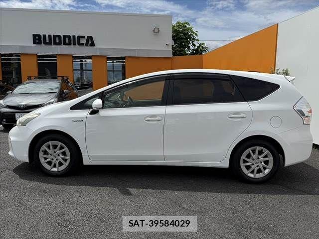 Toyota PRIUS ALPHA 2013-03 7329535-10