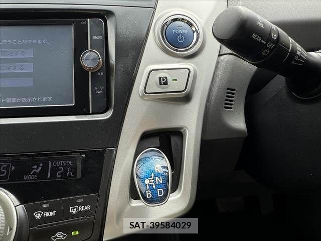 Toyota PRIUS ALPHA 2013-03 7329535-24