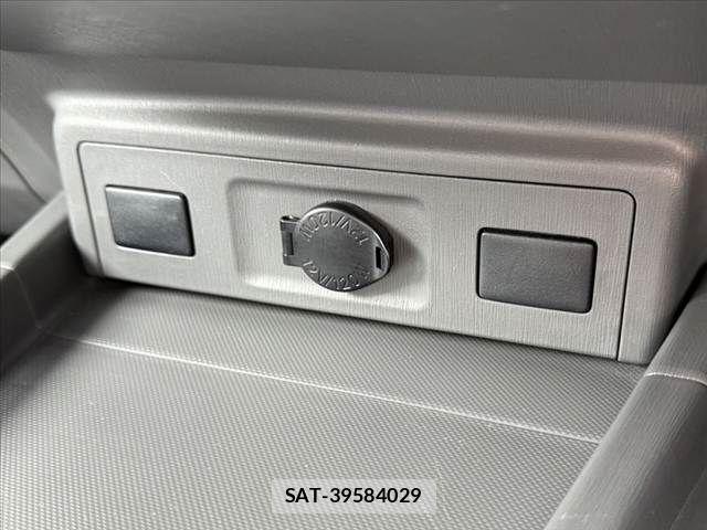 Toyota PRIUS ALPHA 2013-03 7329535-28