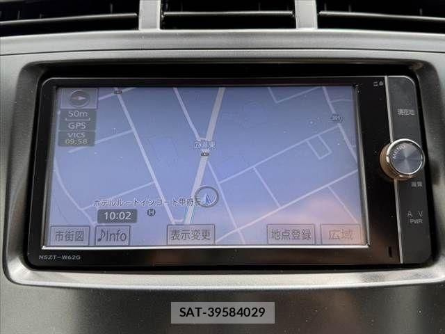 Toyota PRIUS ALPHA 2013-03 7329535-4