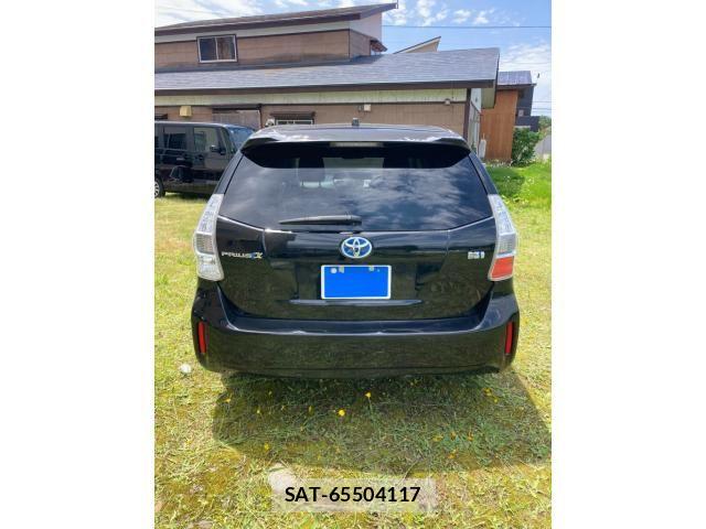 Toyota PRIUS ALPHA 2011-07 7329554-4