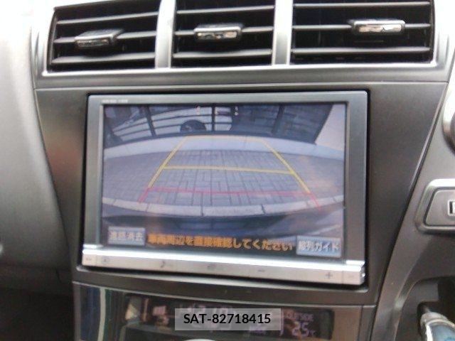 Toyota PRIUS ALPHA 2014-06 7329536-19