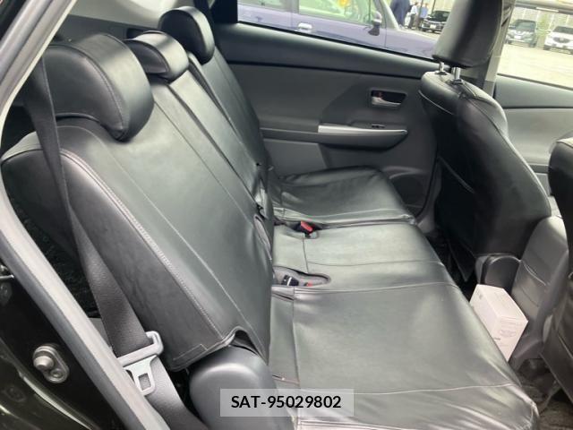 Toyota PRIUS ALPHA 2011-09 7329546-11