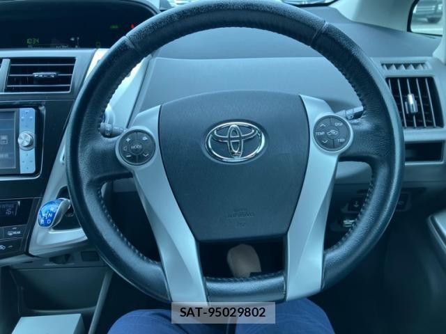 Toyota PRIUS ALPHA 2011-09 7329546-14