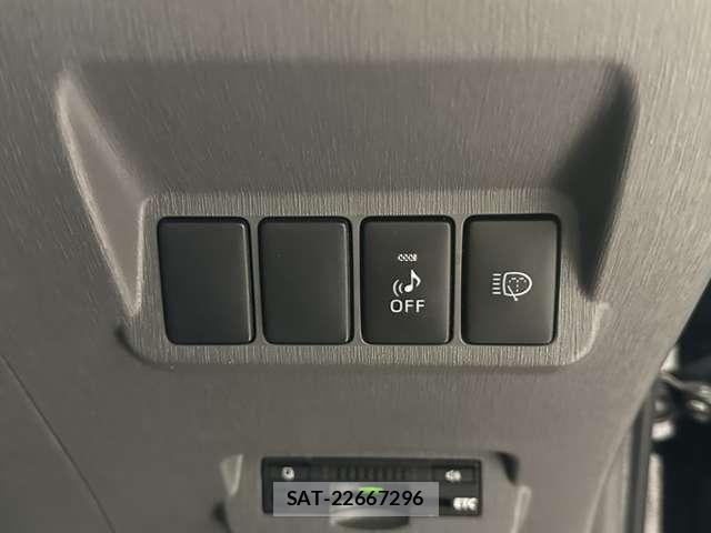 Toyota PRIUS ALPHA 2012-10 7329532-12