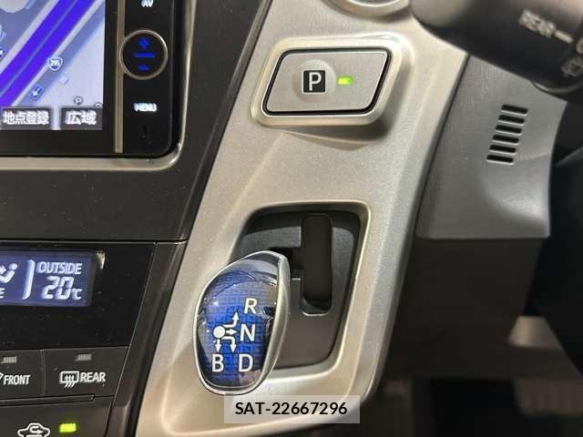 Toyota PRIUS ALPHA 2012-10 7329532-15
