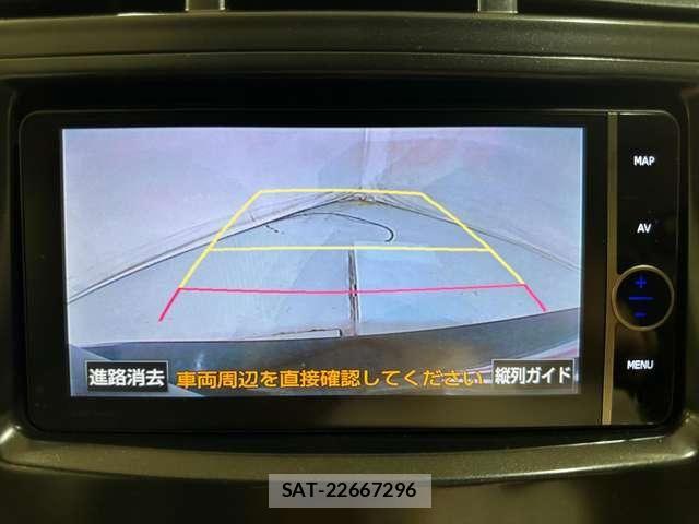 Toyota PRIUS ALPHA 2012-10 7329532-22