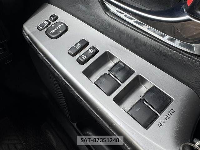 Toyota PRIUS ALPHA 2019-07 7329527-25