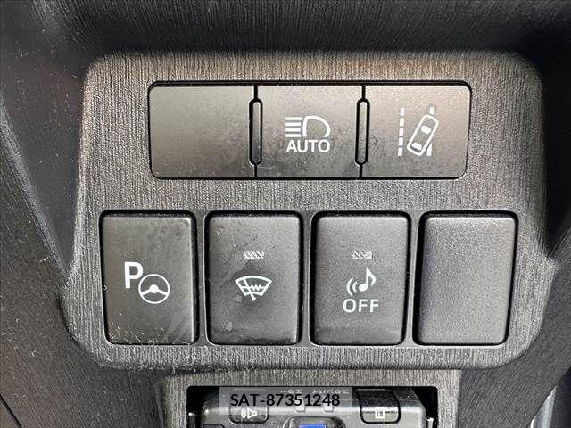 Toyota PRIUS ALPHA 2019-07 7329527-26
