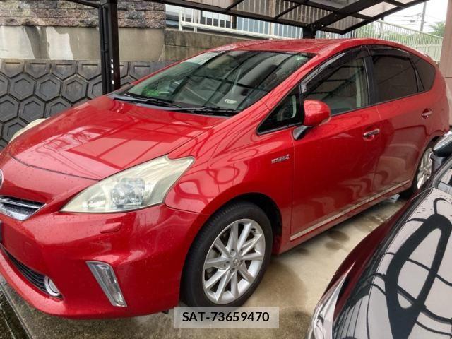 Toyota PRIUS ALPHA 2011-06 7329543-1