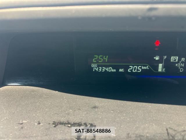 Toyota PRIUS ALPHA 2013-12 7359419-14