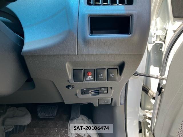 Toyota PRIUS ALPHA 2012-06 7359415-19