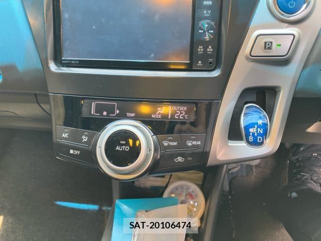 Toyota PRIUS ALPHA 2012-06 7359415-24