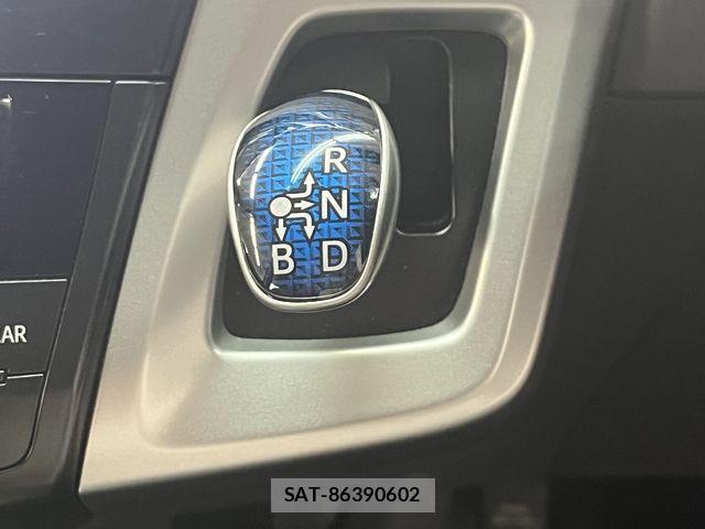 Toyota PRIUS ALPHA 2014-07 7359418-19