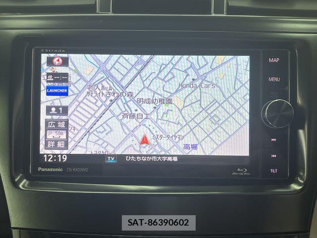 Toyota PRIUS ALPHA 2014-07 7359418-4