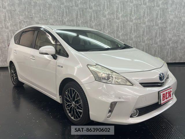 Toyota PRIUS ALPHA 2014-07 7359418-6