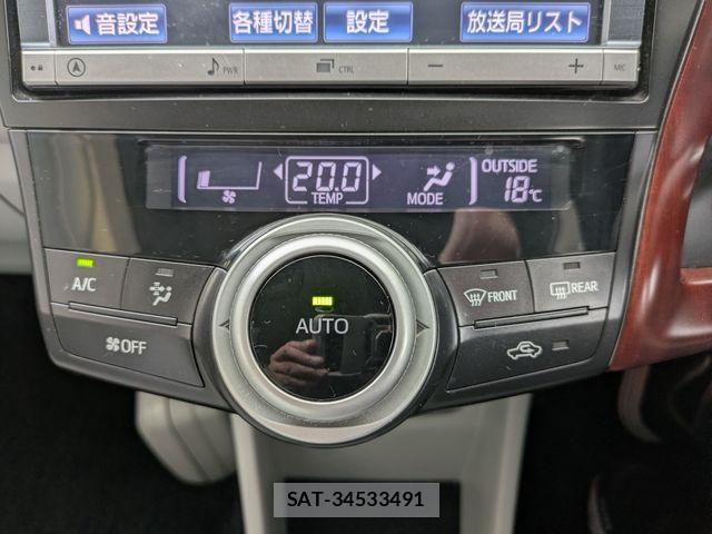 Toyota PRIUS ALPHA 2014-03 7359411-11