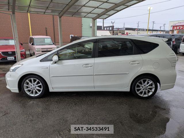 Toyota PRIUS ALPHA 2014-03 7359411-22