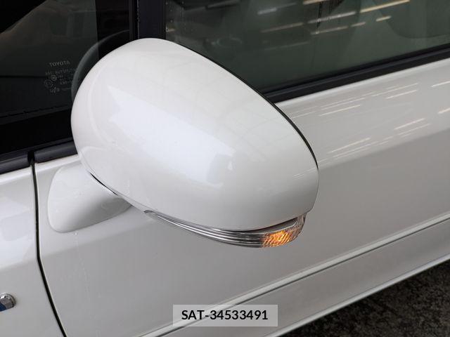 Toyota PRIUS ALPHA 2014-03 7359411-27