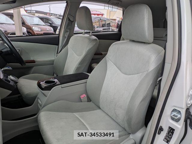 Toyota PRIUS ALPHA 2014-03 7359411-6