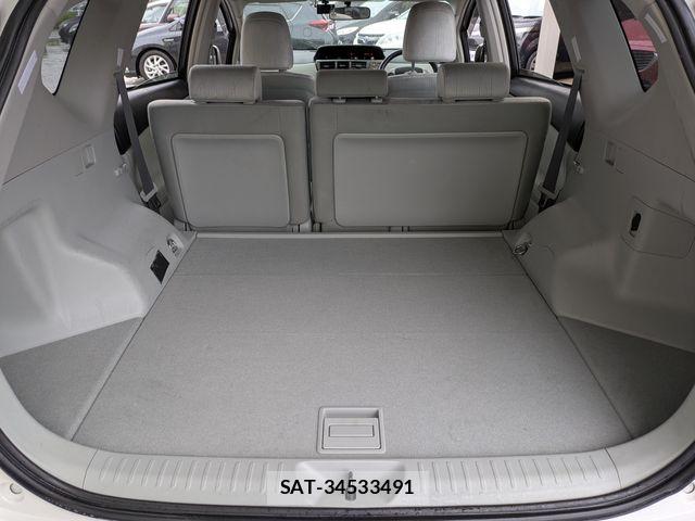 Toyota PRIUS ALPHA 2014-03 7359411-7