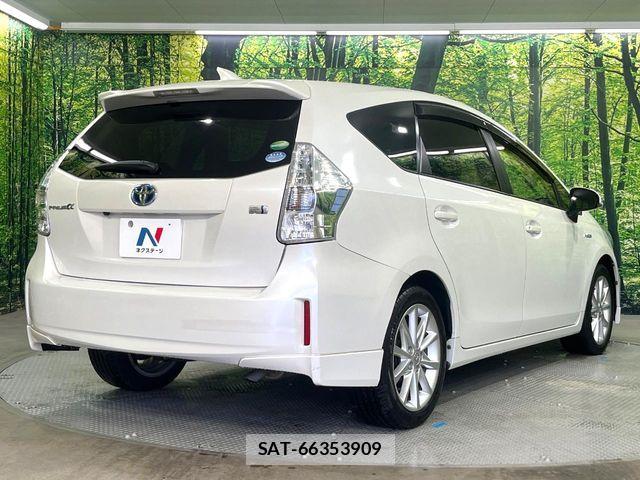 Toyota PRIUS ALPHA 2013-07 7359410-17