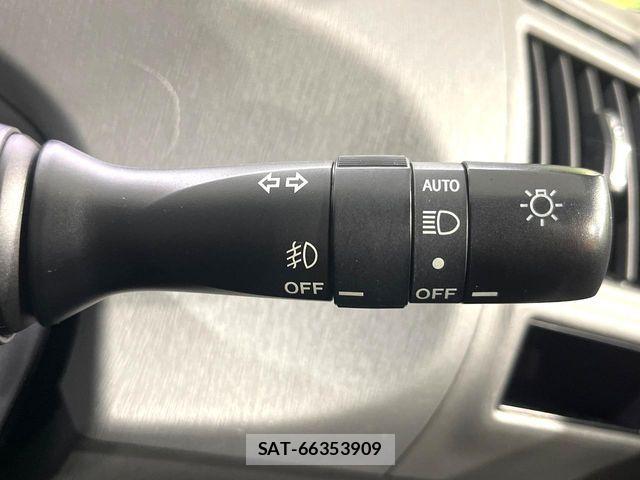Toyota PRIUS ALPHA 2013-07 7359410-5