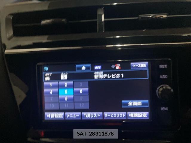 Toyota PRIUS ALPHA 2017-02 7359408-10