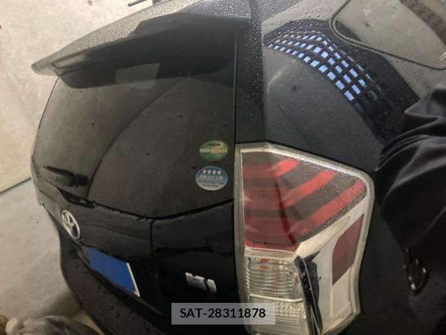 Toyota PRIUS ALPHA 2017-02 7359408-2