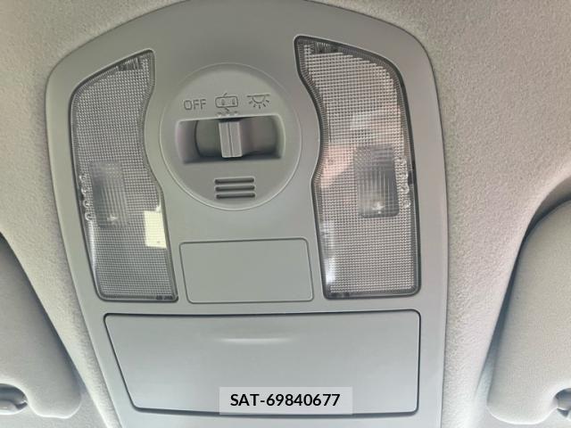 Toyota PRIUS ALPHA 2015-07 7359420-19