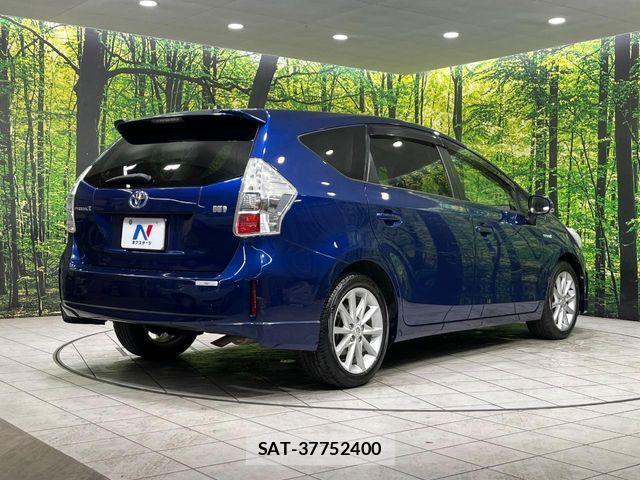 Toyota PRIUS ALPHA 2012-01 7359414-16
