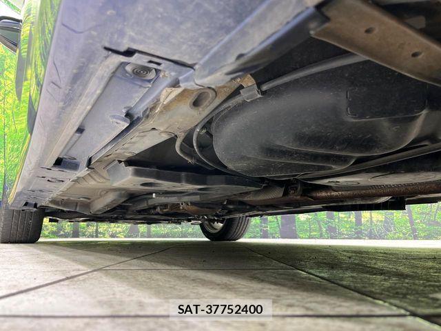Toyota PRIUS ALPHA 2012-01 7359414-19