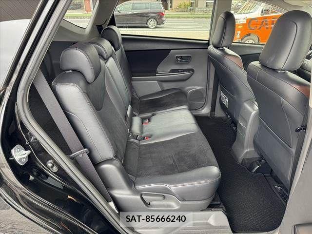 Toyota PRIUS ALPHA 2013-10 7359417-17