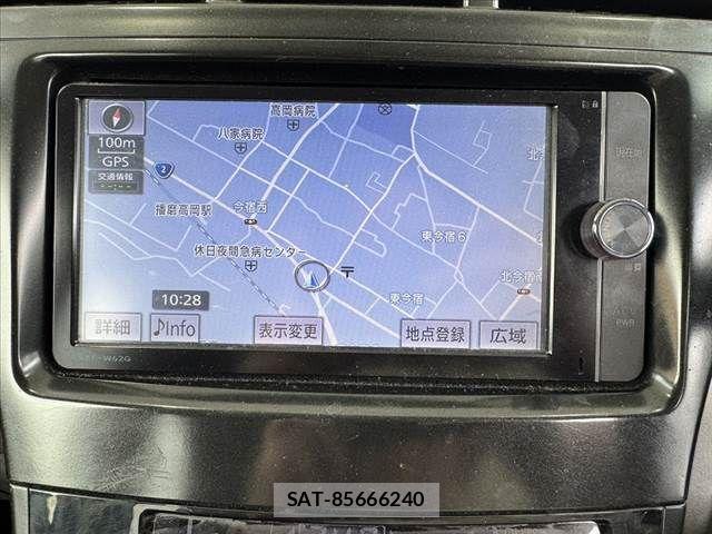 Toyota PRIUS ALPHA 2013-10 7359417-2