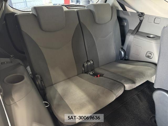 Toyota PRIUS ALPHA 2013-11 7359412-10