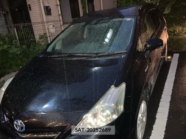Toyota PRIUS ALPHA 2012-02 7359422-1