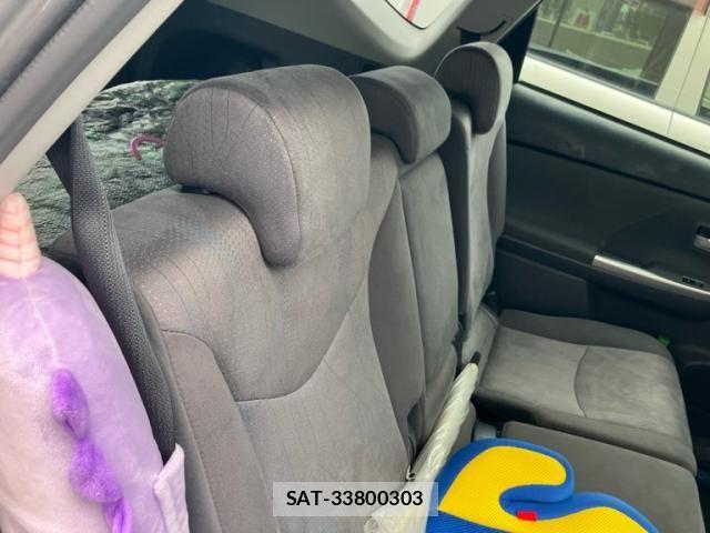 Toyota PRIUS ALPHA 2011-06 7359416-15