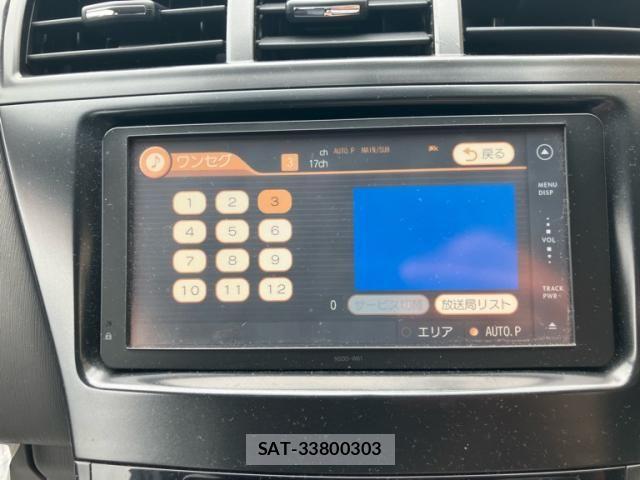 Toyota PRIUS ALPHA 2011-06 7359416-20