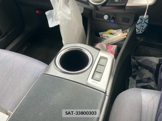 Toyota PRIUS ALPHA 2011-06 7359416-24