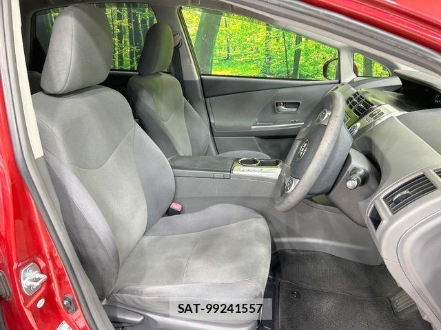 Toyota PRIUS ALPHA 2013-09 7393682-7