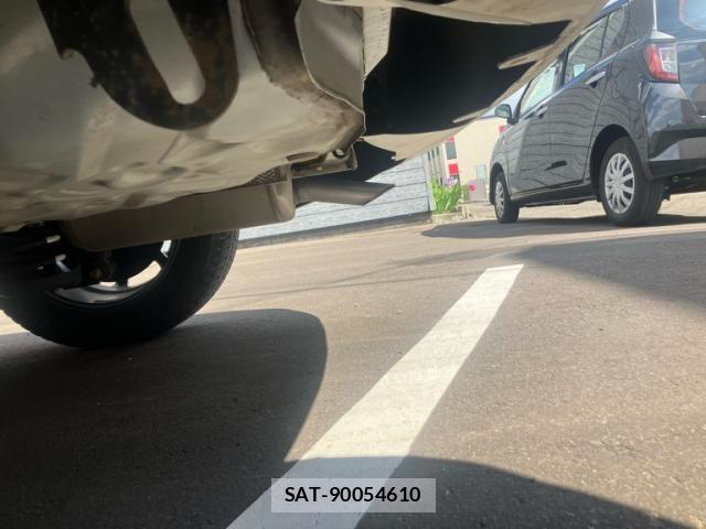 Toyota PRIUS ALPHA 2015-01 7393689-13