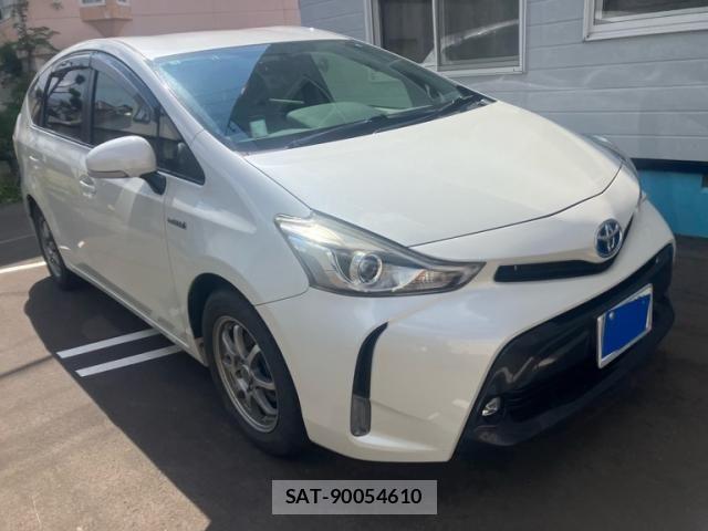 Toyota PRIUS ALPHA 2015-01 7393689-2
