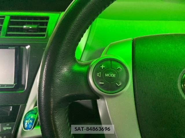 Toyota PRIUS ALPHA 2011-07 7393700-15