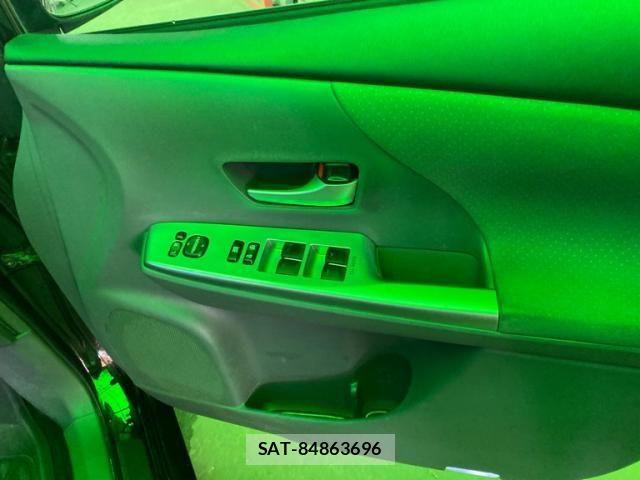 Toyota PRIUS ALPHA 2011-07 7393700-8