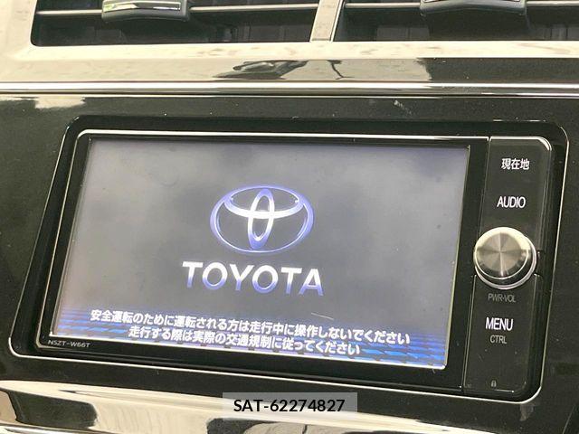 Toyota PRIUS ALPHA 2018-05 7393680-2