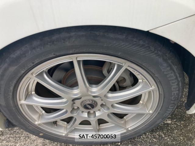 Toyota PRIUS ALPHA 2012-01 7393692-9