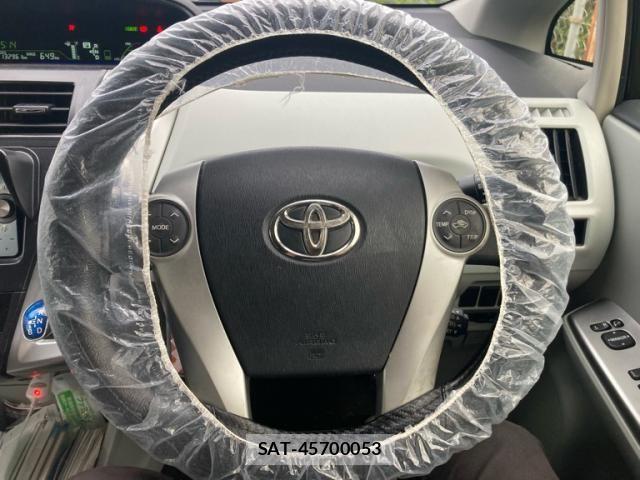 Toyota PRIUS ALPHA 2012-01 7393692-17