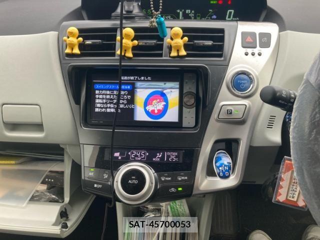 Toyota PRIUS ALPHA 2012-01 7393692-19