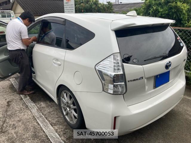 Toyota PRIUS ALPHA 2012-01 7393692-6